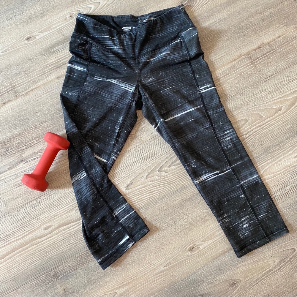 Black leggings